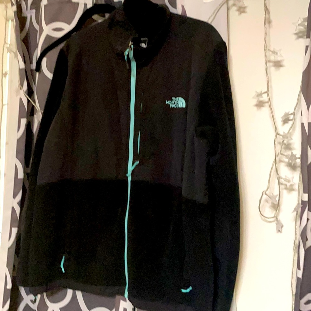 Women’s north face